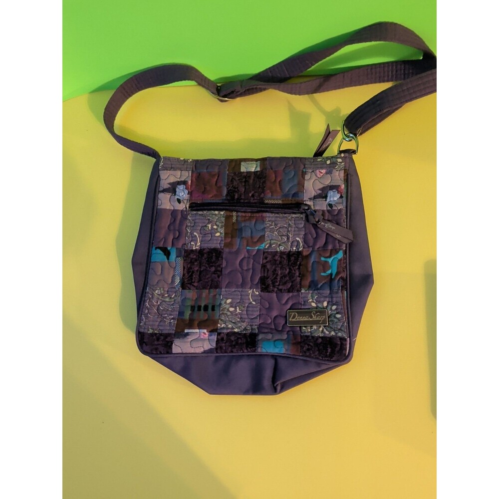 Donna Sharp Vintage Quilted Patchwork Purple/Violet Floral Purse